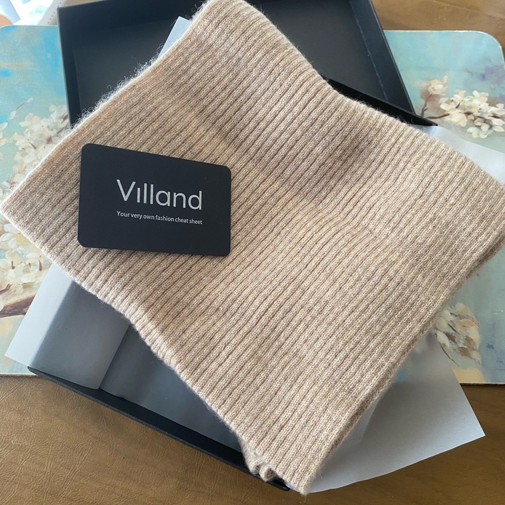 Villand Ribbed Knit Scarf in Cream